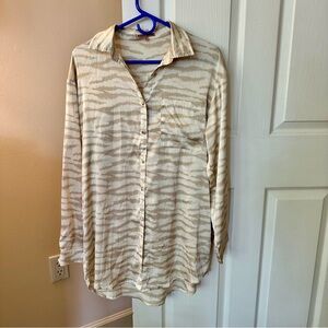 Beige and White Tiger Stripe Button-Up Shirt